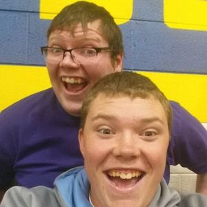 Meet your Posher, Courtney